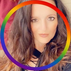 Meet your Posher, Angie